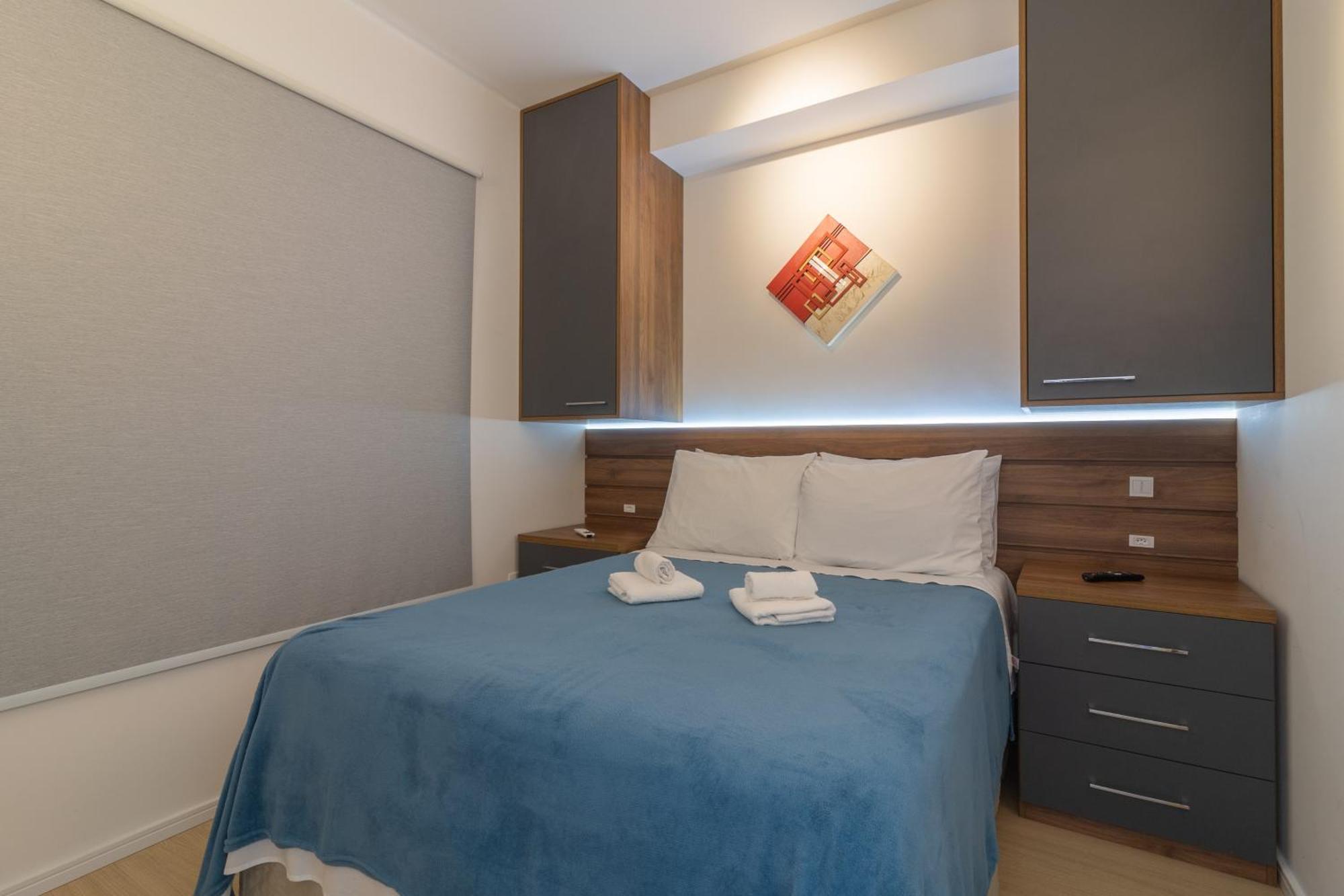 Apartamento Flat Com Quarto Separado E Varanda A 200M Do Metro Vila Madalena *